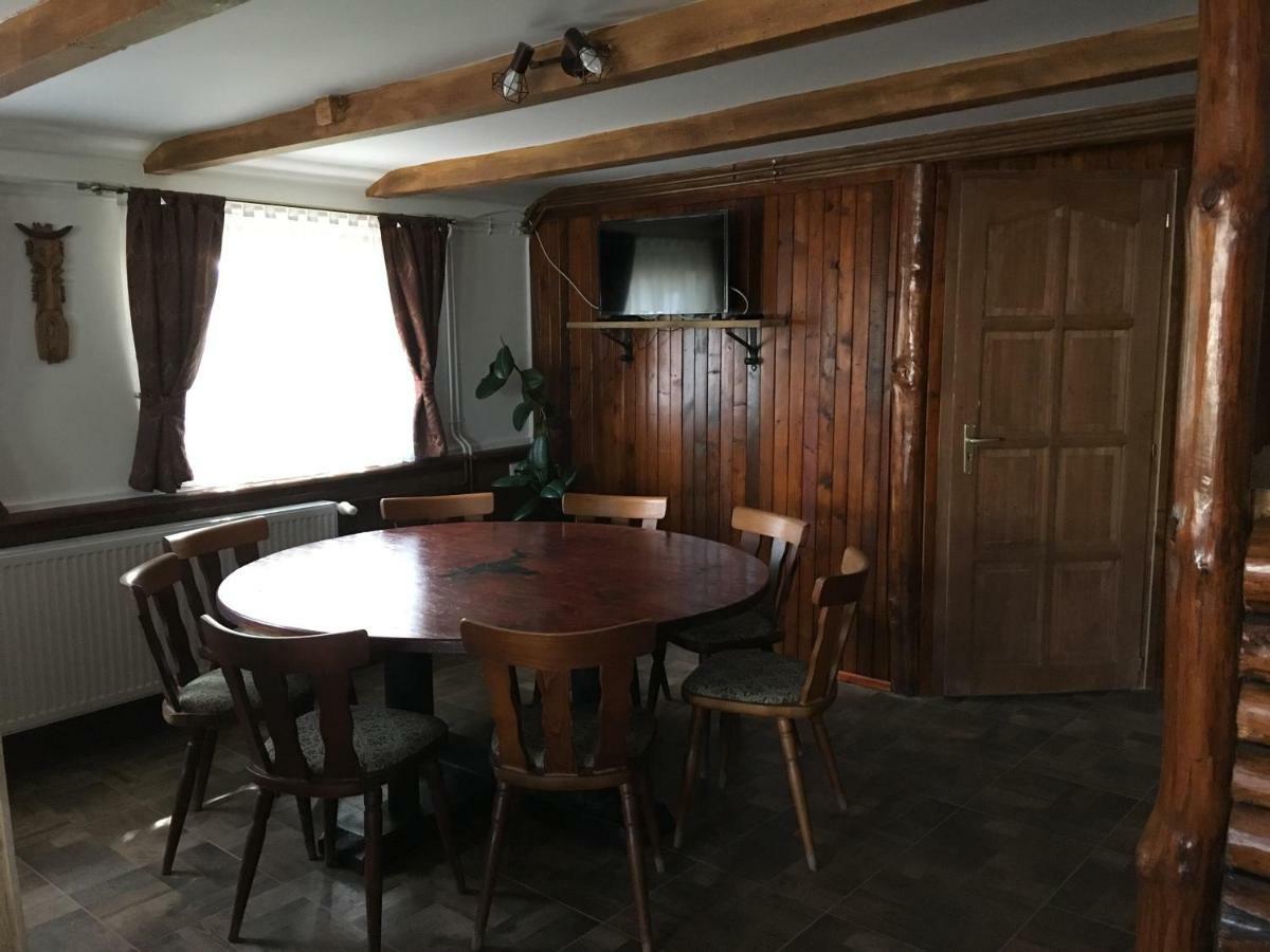 Vila Balatonkenesei Nadfedeles Lovas Vendeghaz Exteriér fotografie