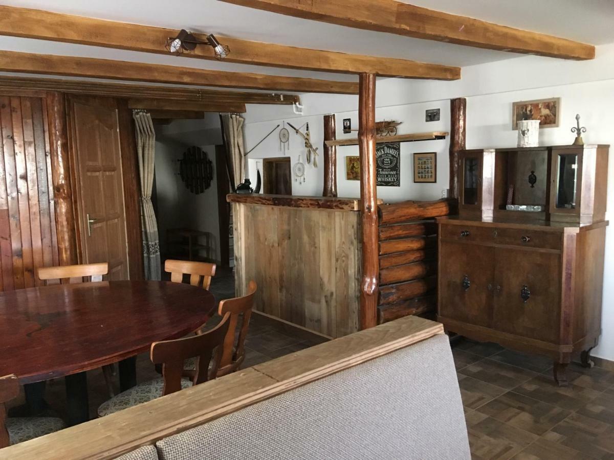 Vila Balatonkenesei Nadfedeles Lovas Vendeghaz Exteriér fotografie